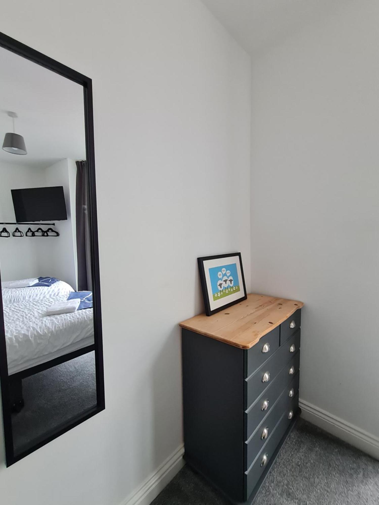 Yorkshire Rose - 2 Bed Apartment Sleeps 6 Scarborough Exterior foto